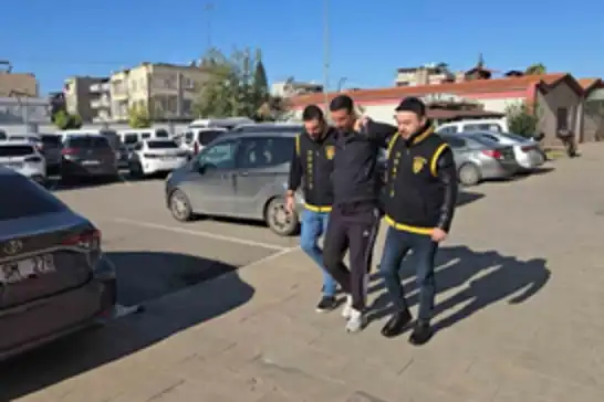 Adana'da 120 suç kaydı bulunan zanlı yakalandı 