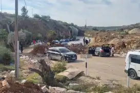 اشغالگران ورودی بلدۀ زاویه را ۶ روز است مسدود کرده اند