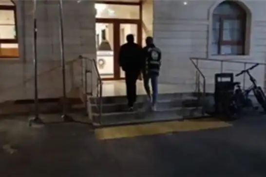 İstanbul’da ambulansa yol vermeyen sürücü yakalandı