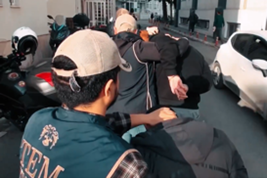 Yerlikaya: 33 ilde DEAŞ'a yönelik operasyonlarda 233 şüpheli gözaltına alındı