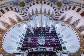 Cuma hutbesi: İnsan, huzuru ibadetle elde eder