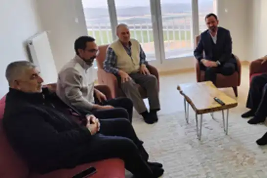 HÜDA PAR’dan pitbull saldırısına uğrayan aileye ziyaret