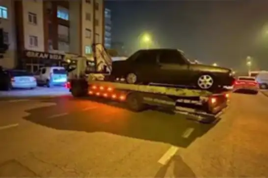 Kayseri’de drift atan sürücüye 64 bin lira ceza kesildi