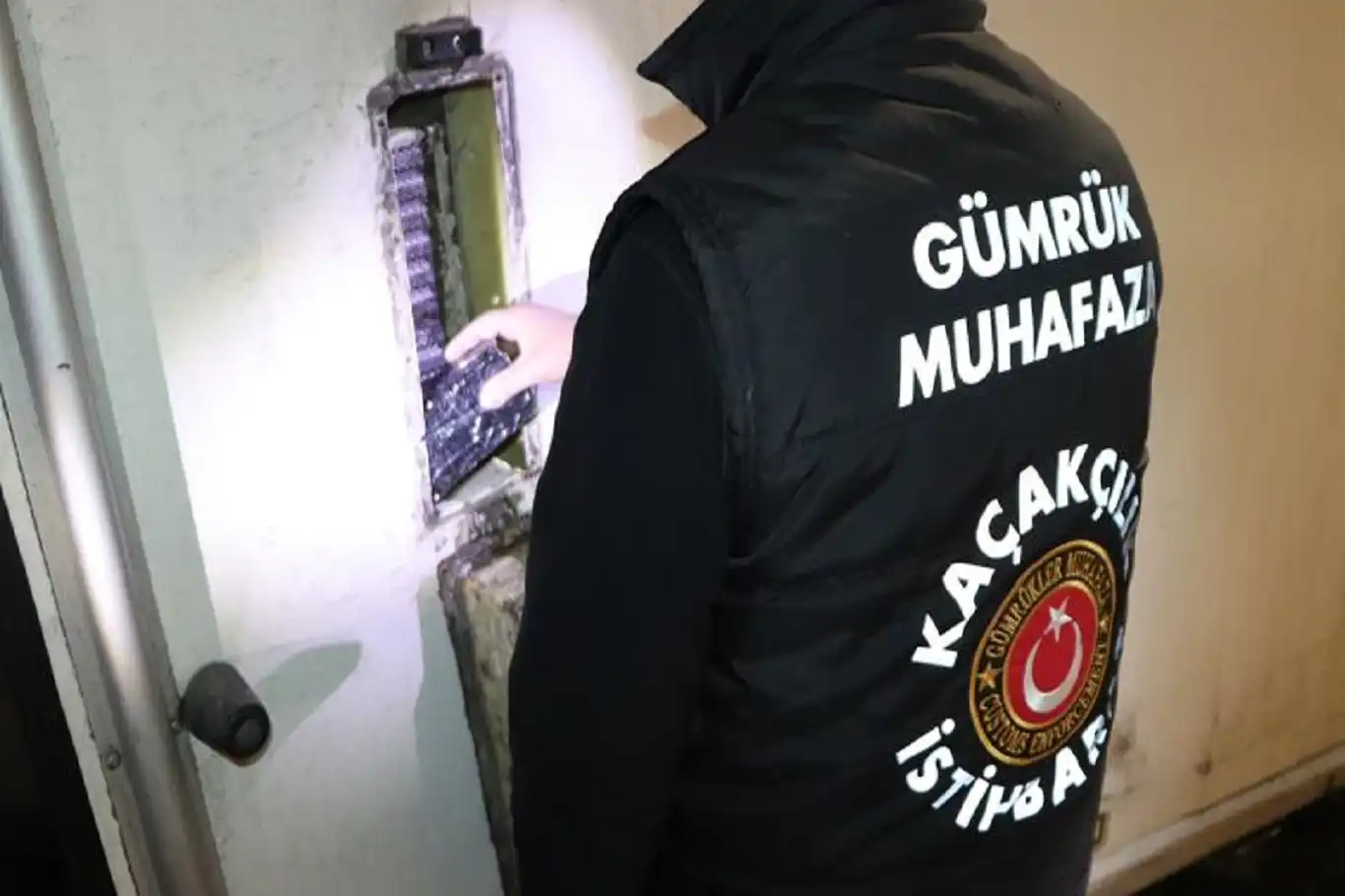 Gürbulak Gümrük Kapısı’nda 394 kilogram metamfetamin yakalandı