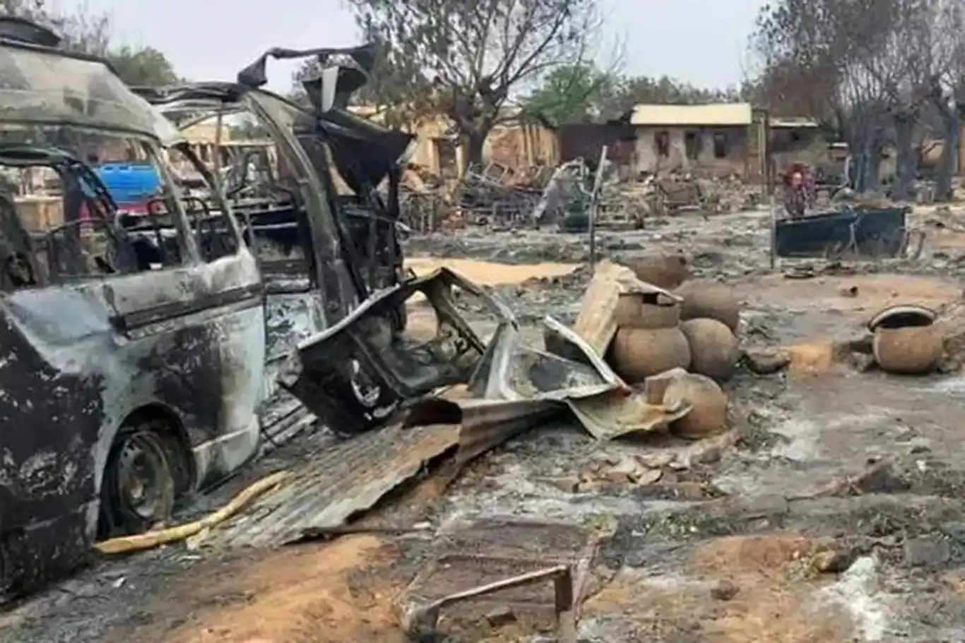 الغارديان: الفاشر قلب دارفور تحوّلت بفعل المجازر الجماعية إلى "مسلخ بشري"