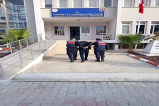 Adana'da 16 yıl hapis cezası bulunan firari yakalandı