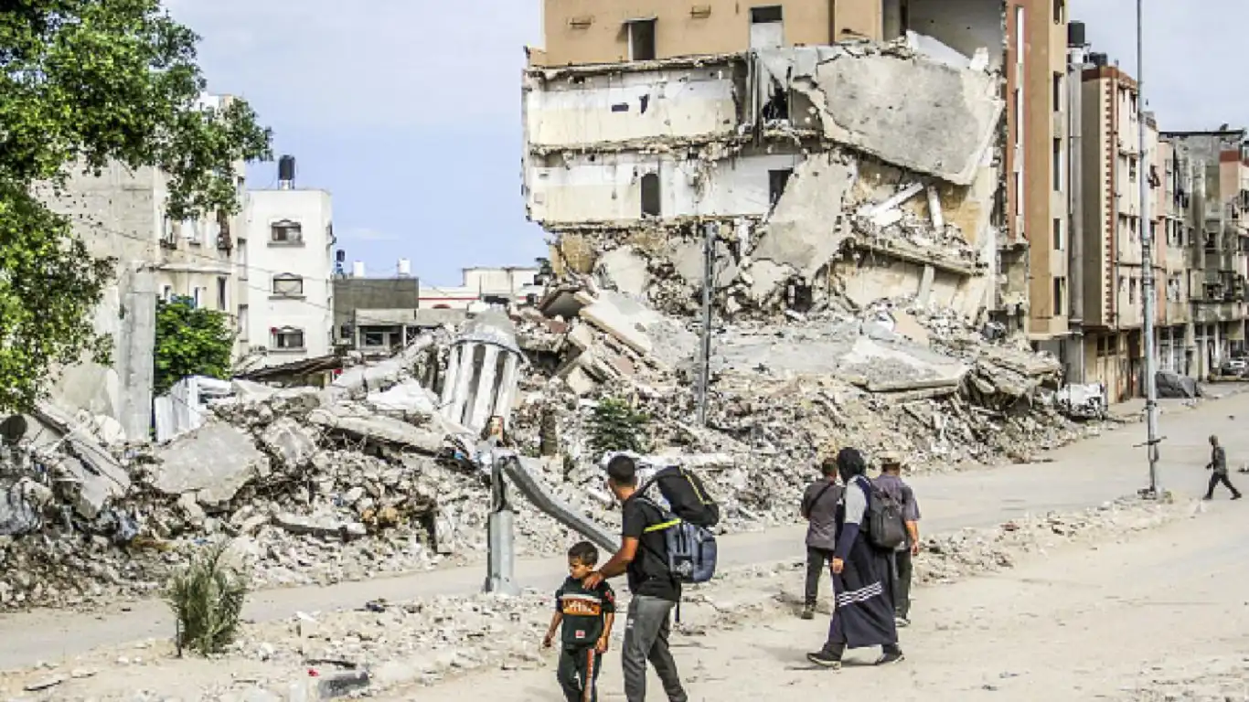 وزارة الصحة بغزة: ارتفاع عدد شهداء العدوان الإسرائيلي إلى 70354 شهيداً