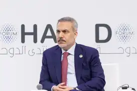 Bakan Fidan: Gazze'de uluslararası güç görüşmeleri ilerliyor, hedef işgalcilerle Filistinlileri ayırmak