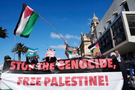 Güney Afrika, Gazzelilerin zorla göç ettirilmesini engellemek için vize muafiyetini askıya aldı