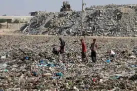 الحرب الصهيونية على غزة تخلف أكثر من 4 ملايين طن من النفايات الخطيرة