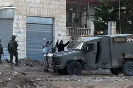 الاحتلال الصهيوني يحتجز أكثر من 40 فلسطينيًا في الضفة الغربية