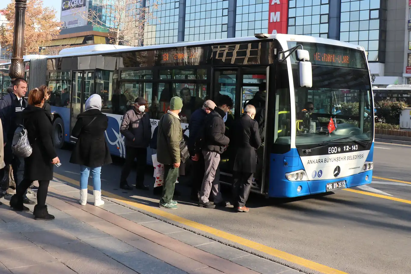 Ankara'da toplu ulaşıma zam