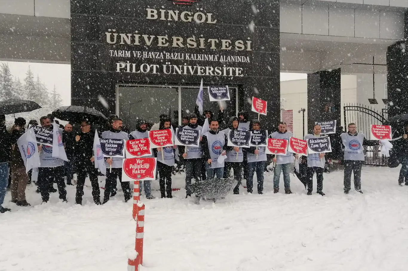 Eğitim Bir-Sen: Toplu sözleşme kararlarına uyulsun