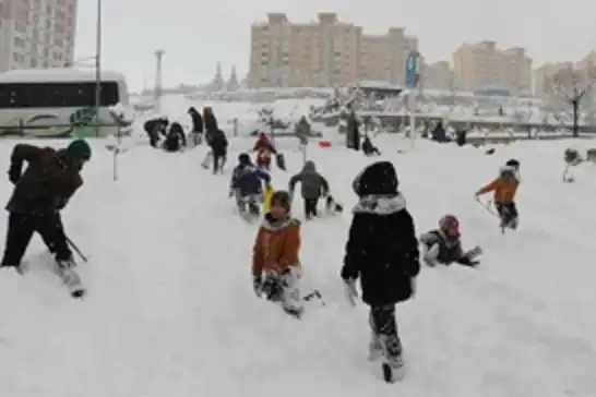 Nevşehir'de eğitime ara verildi