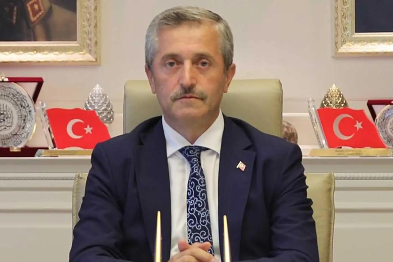 Şahinbey Belediyesi'nden evlenen gençlere maddi destek Şahinbey Belediyesi'nden evlenen gençlere maddi destek