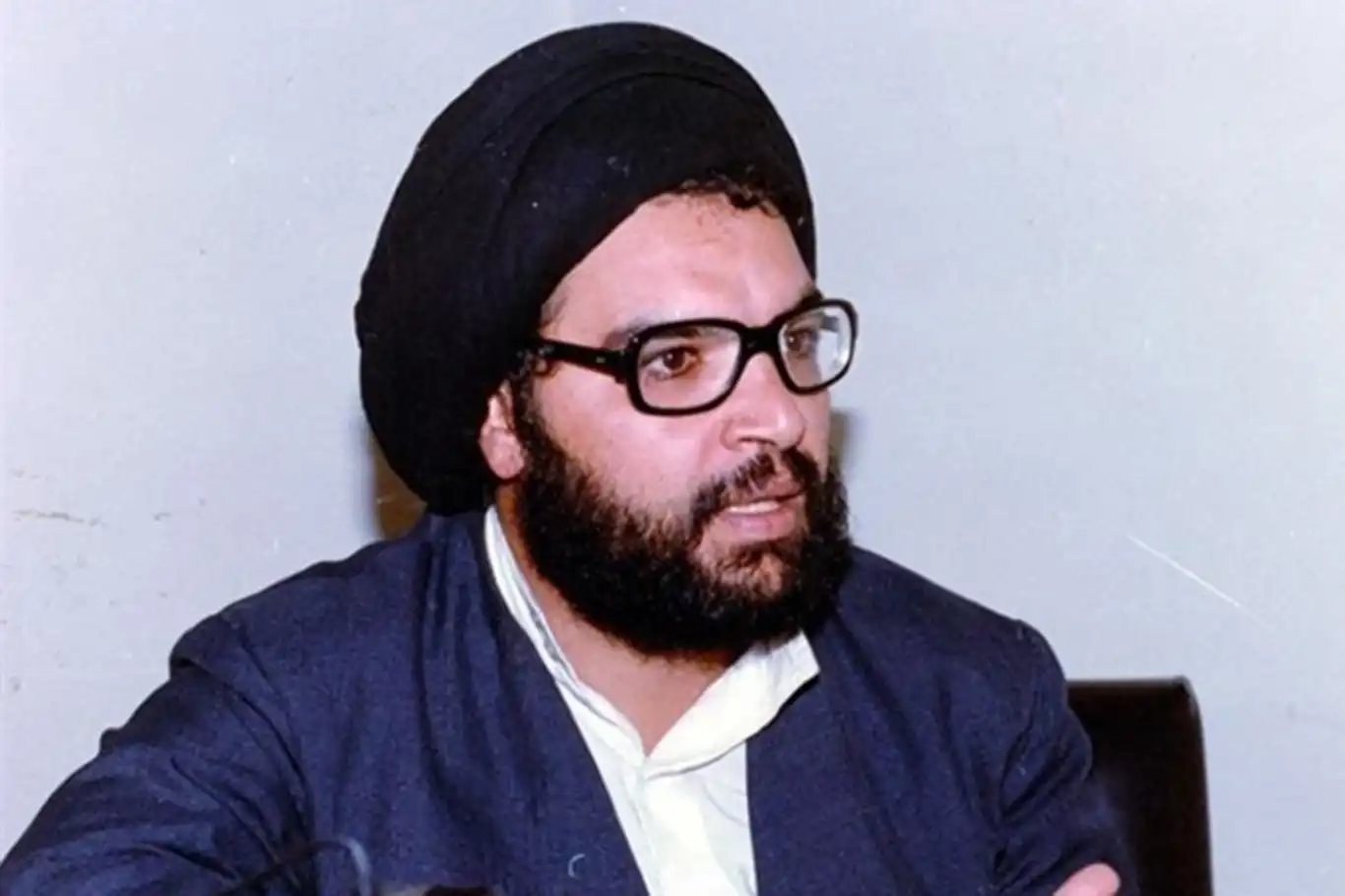 İşgalci siyonistlere boyun eğmeyen mücahid: Abbas Musavi İşgalci siyonistlere boyun eğmeyen mücahid: Abbas Musavi