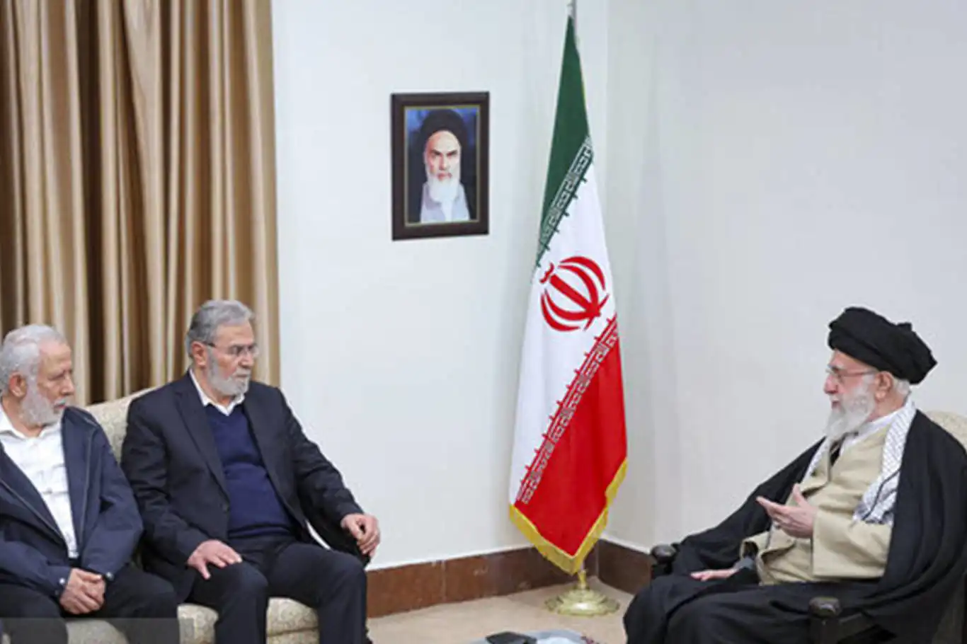 Ali Khamenei meets Palestinian Islamic Jihad leader in Tehran