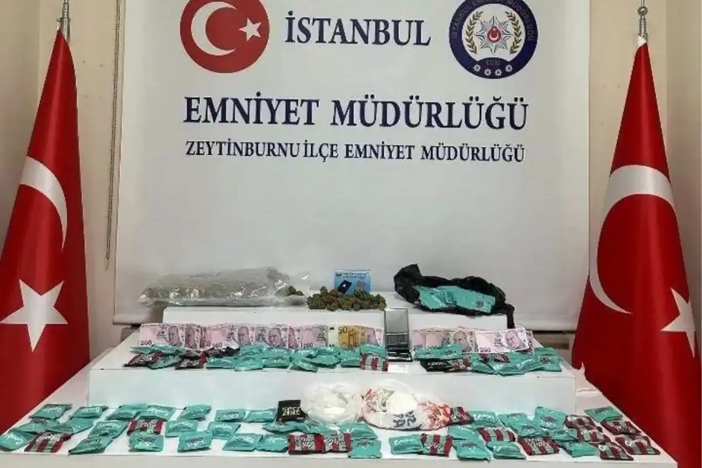İstanbul'da uyuşturucu operasyonu: 1 tutuklama İstanbul'da uyuşturucu operasyonu: 1 tutuklama