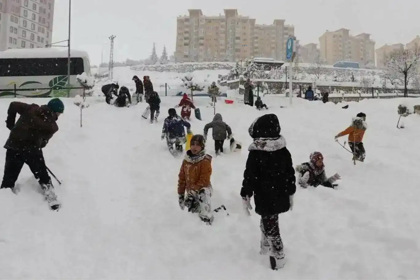 Malatya'da okullar yarın da tatil edildi