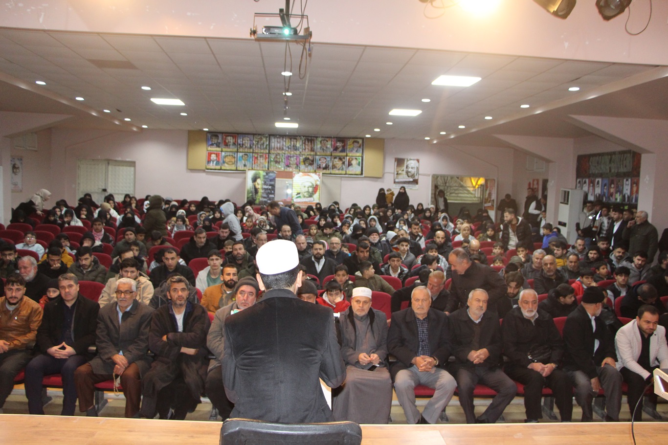 Şehitler Kervanı Platformu Başkanı Çelik: Allah’ın dinini yüceltmek için gece gündüz çalışalım