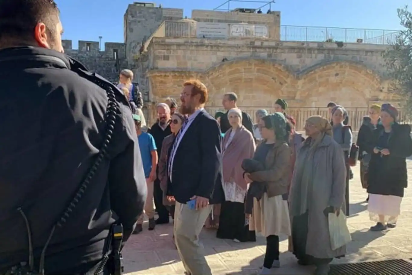 Aşırılıkçı Yehuda Glick, siyonistlerin Mescid-i Aksa baskınını yönetti