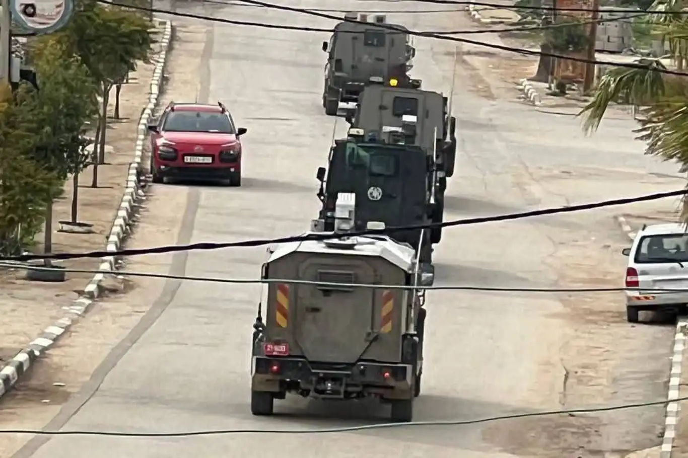 Israeli forces kidnap 15 Palestinians across occupied West Bank