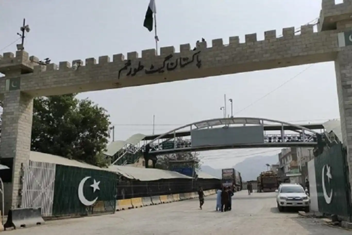 Afghan-Pakistani tribal elders agree to temporary ceasefire at Torkham border Afghan-Pakistani tribal elders agree to temporary ceasefire at Torkham border