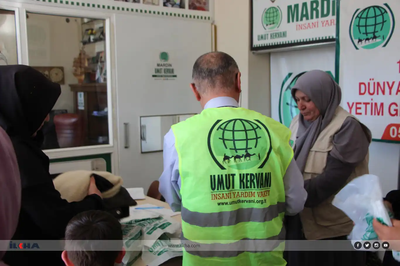 Hope Caravan provides clothing to 35 orphan families in Mardin