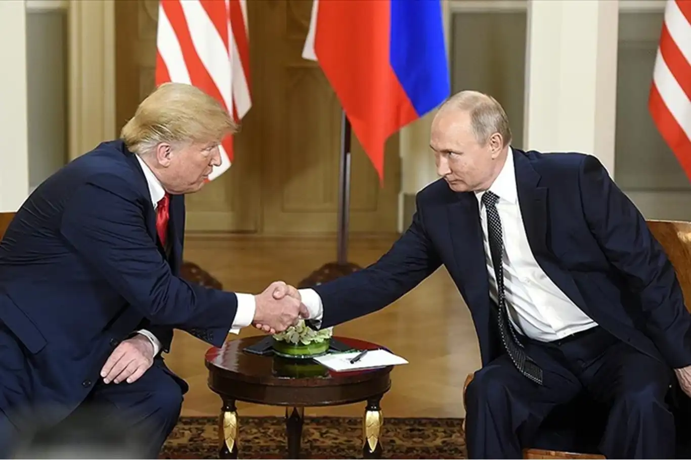 Trump ve Putin ateşkes sürecini görüştü Trump ve Putin ateşkes sürecini görüştü