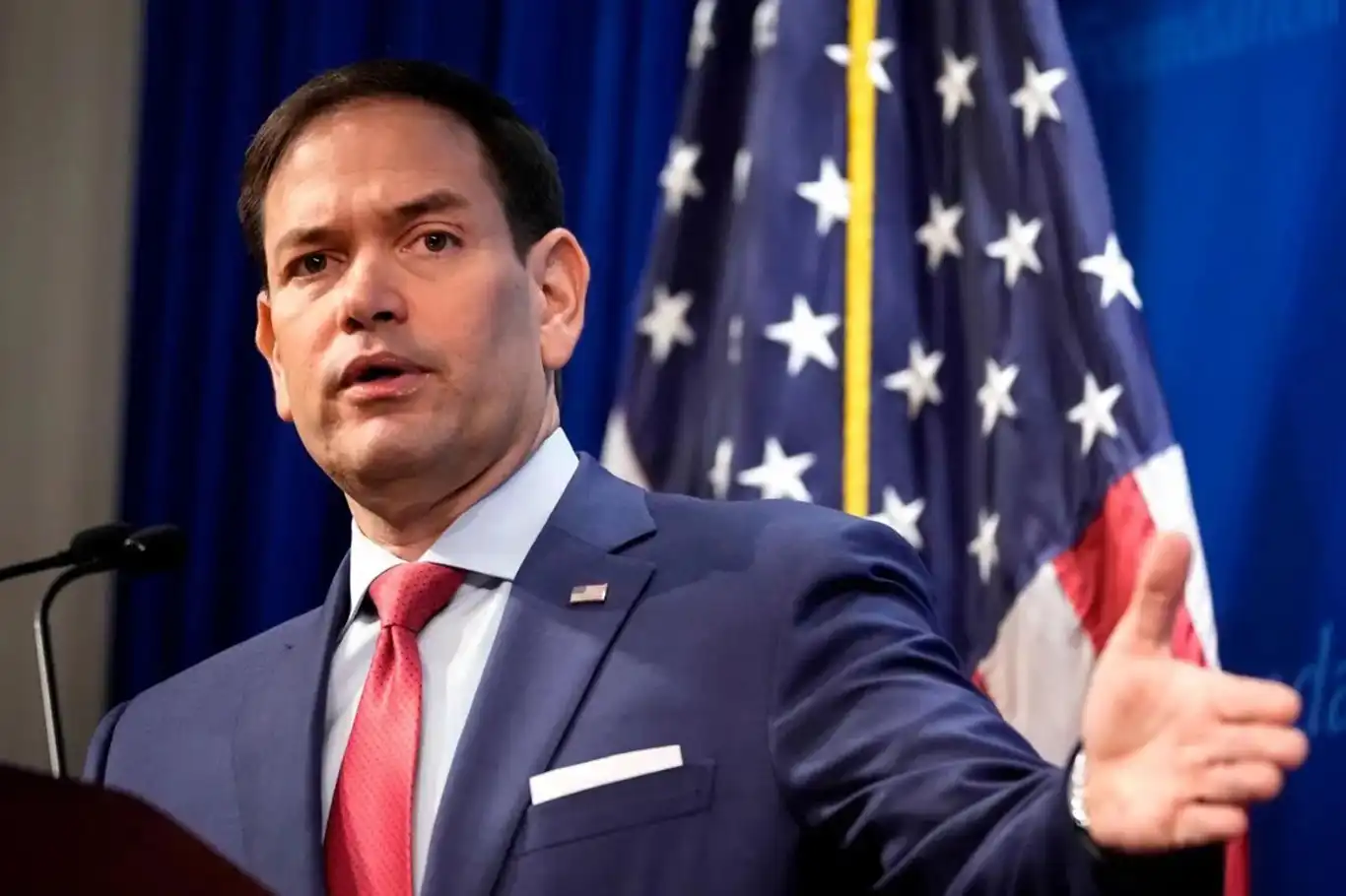 Iran rejects U.S. threats as Washington escalates aggression Iran rejects U.S. threats as Washington escalates aggression