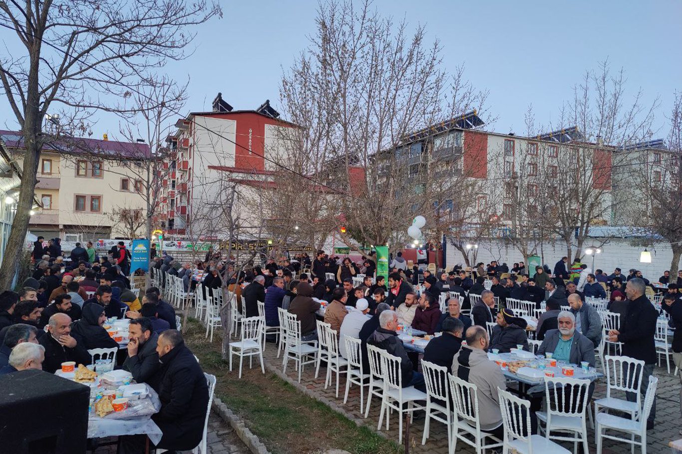 HÜDA PAR Batman Milletvekili Ramanlı, Genç İlçesini ziyaret etti