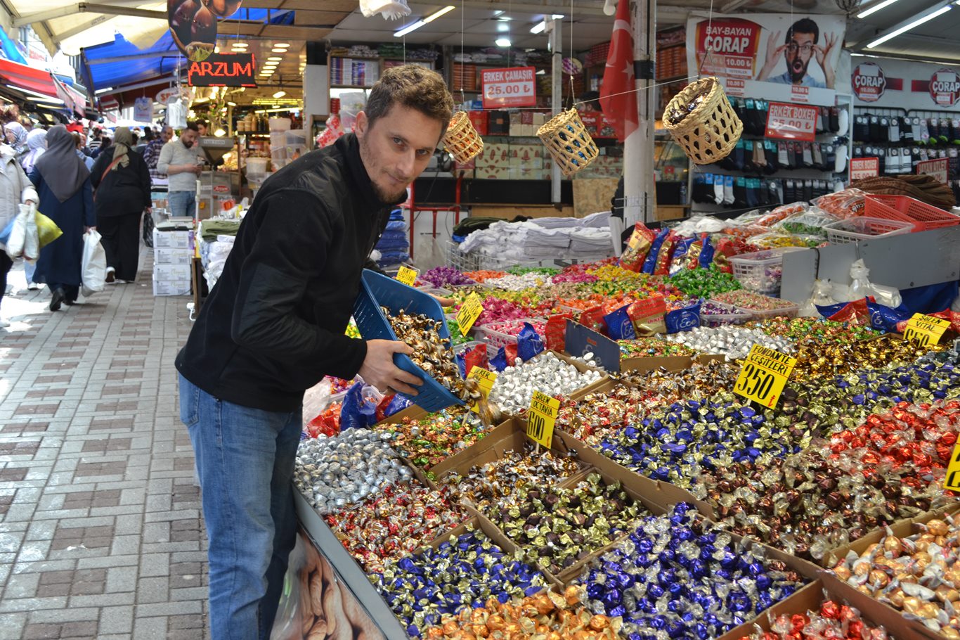 Bayram alışverişi son günlere kaldı, esnaf eski hareketliliği arıyor