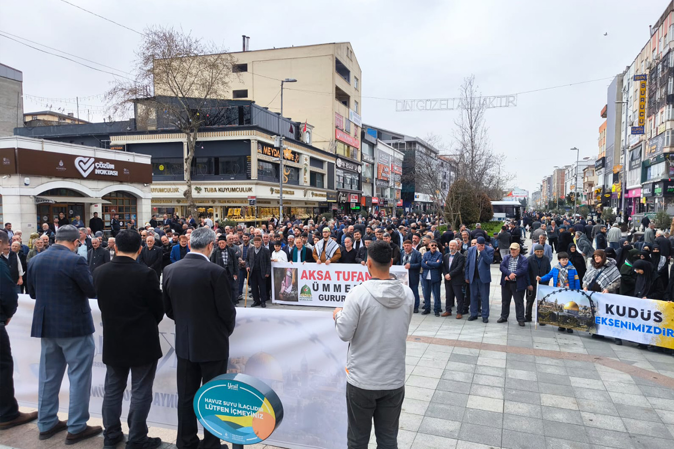 İstanbul'da 5 ilçede eş zamanlı "Dünya Kudüs Günü" açıklaması
