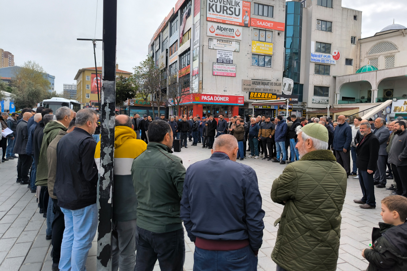 İstanbul'da 5 ilçede eş zamanlı "Dünya Kudüs Günü" açıklaması