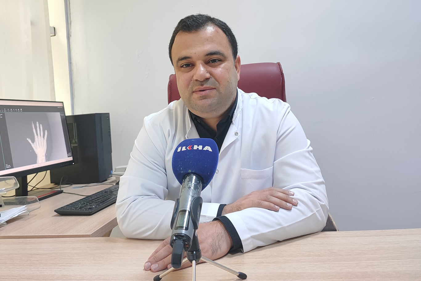El Cerrahi Uzmanı Hakan Ertem2