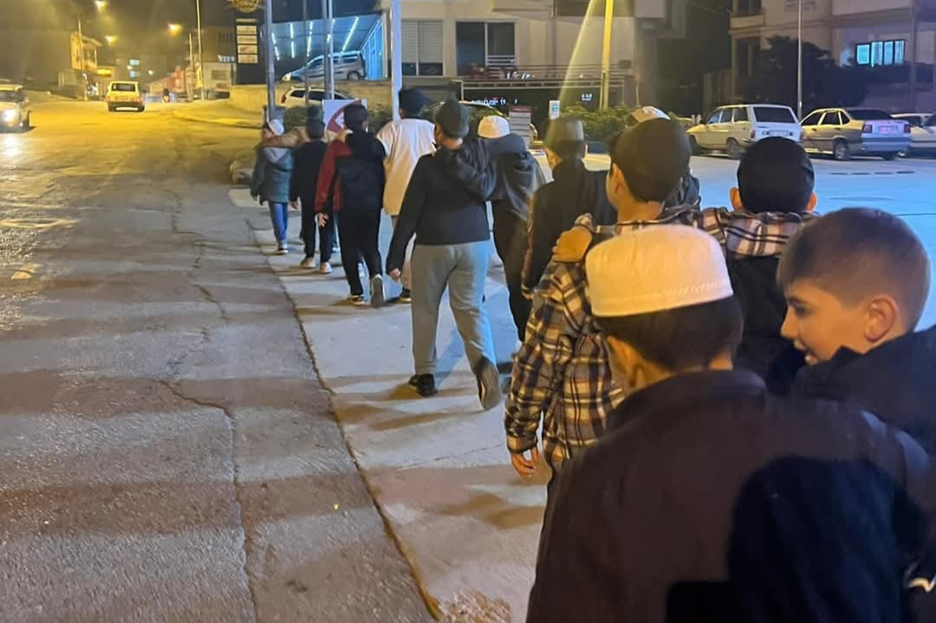 Anamur'da Kur'an kursu öğrencileri hatimle teravih kıldırıyor Anamur'da Kur'an kursu öğrencileri hatimle teravih kıldırıyor