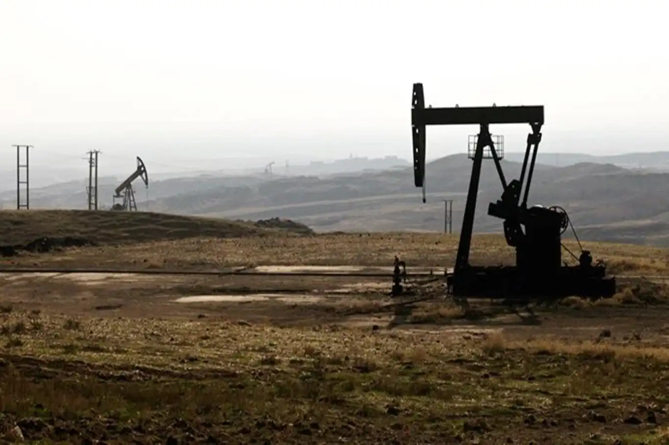 Türkiye'nin günlük petrol üretimi 132 bin varile ulaştı Türkiye'nin günlük petrol üretimi 132 bin varile ulaştı
