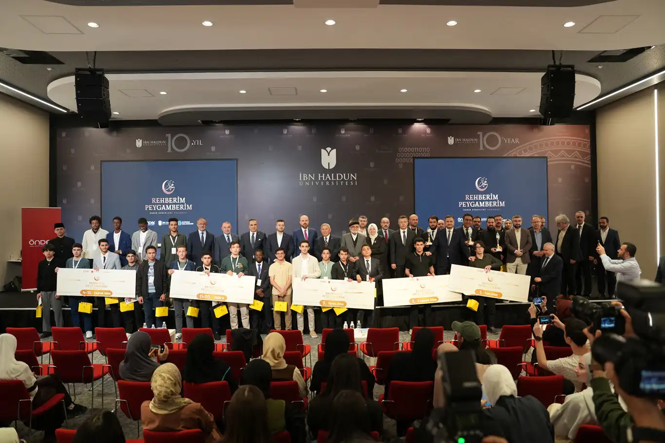 Rehberim Peygamberim Hadis Yarışması'nda ödüller sahiplerini buldu