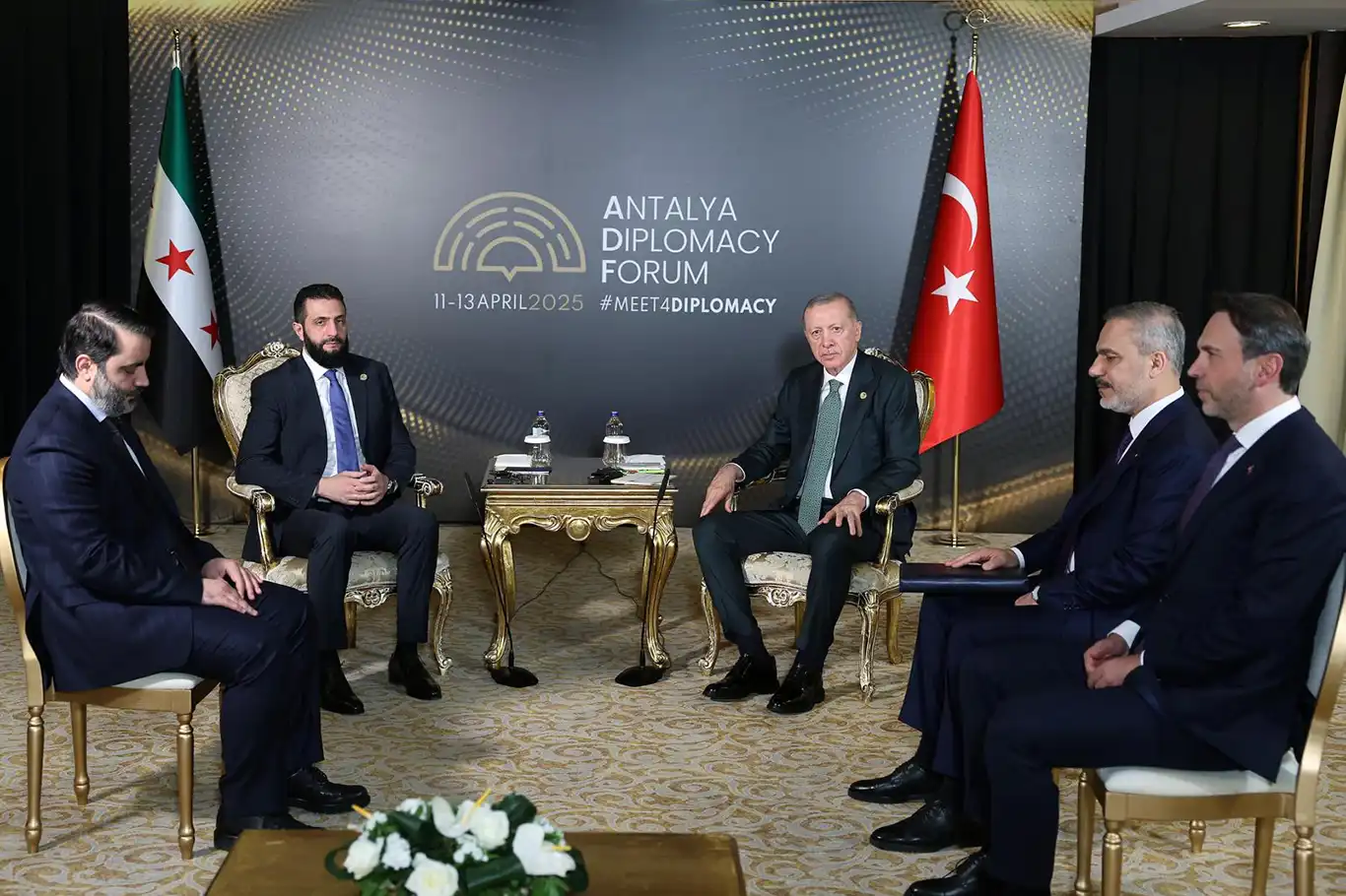 Cumhurbaşkanı Erdoğan, Suriye Cumhurbaşkanı Şara ile görüştü