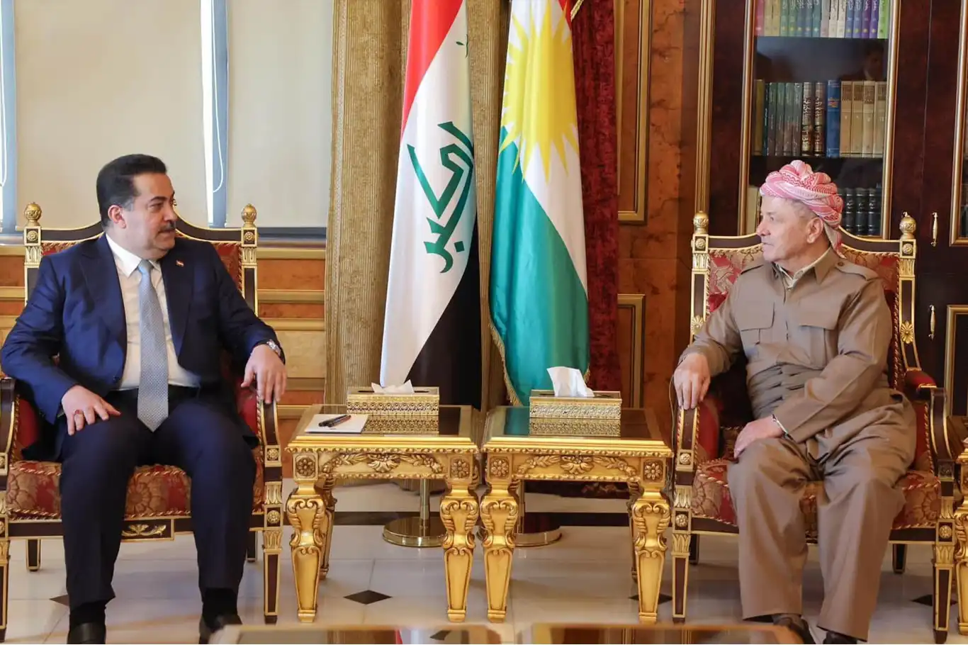 Mesud Barzani, Irak Başbakanı Sudani’yi Erbil’de ağırladı Mesud Barzani, Irak Başbakanı Sudani’yi Erbil’de ağırladı