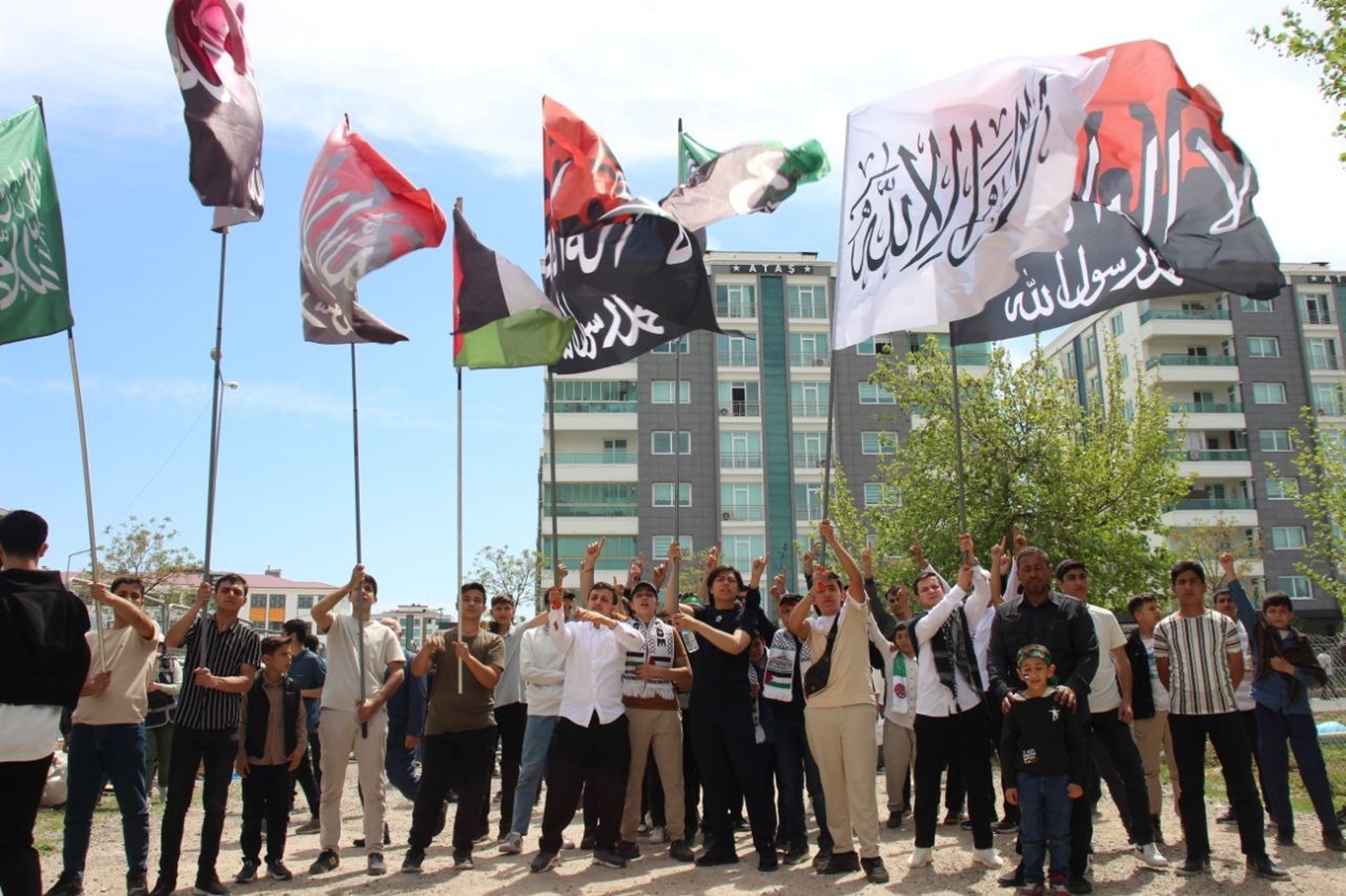 Diyarbakır’daki büyük Mevlid-i Nebi etkinliği, İslam alemine ve batıya önemli mesajlarla son buldu