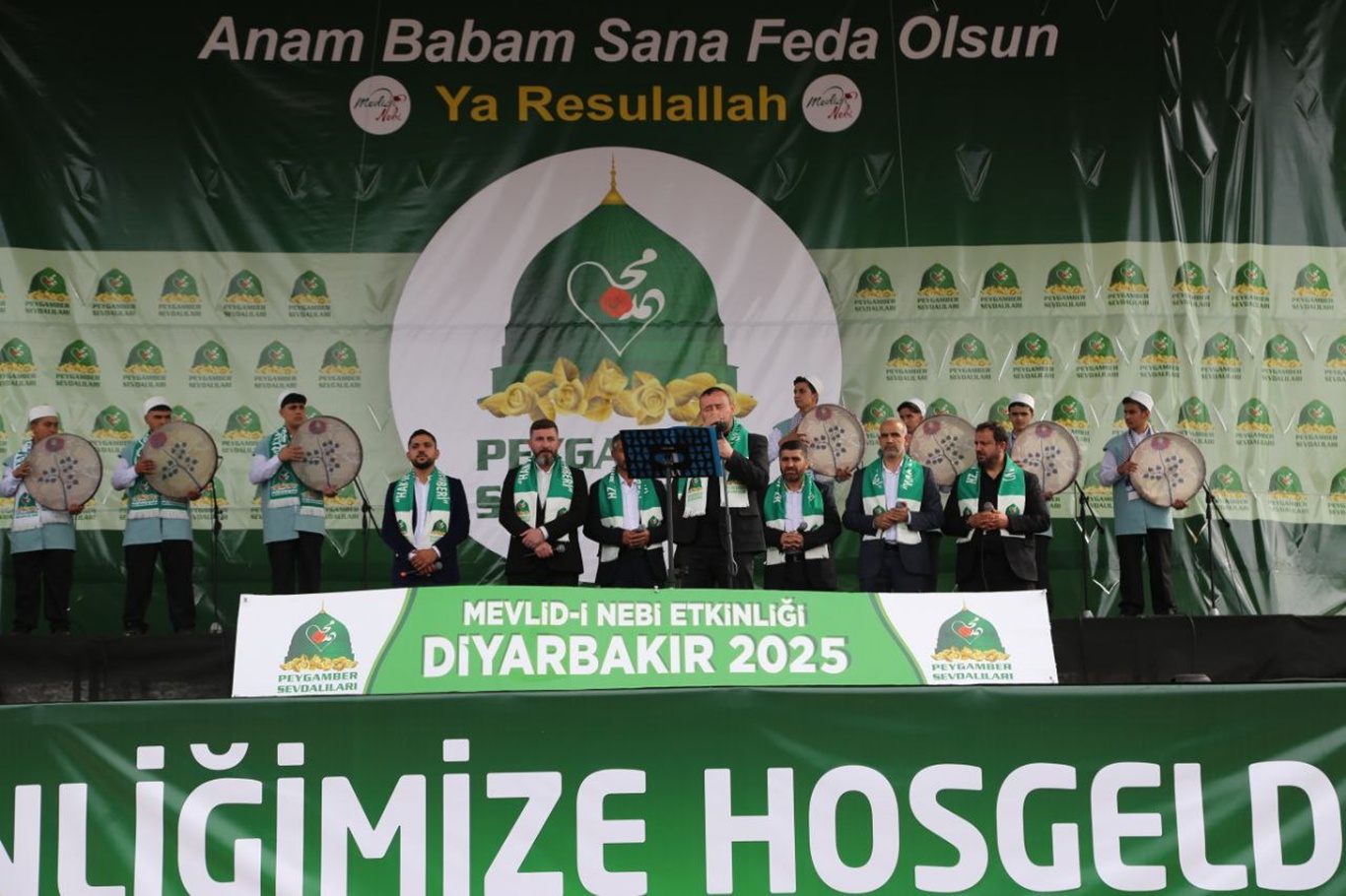 Diyarbakır’daki büyük Mevlid-i Nebi etkinliği, İslam alemine ve batıya önemli mesajlarla son buldu