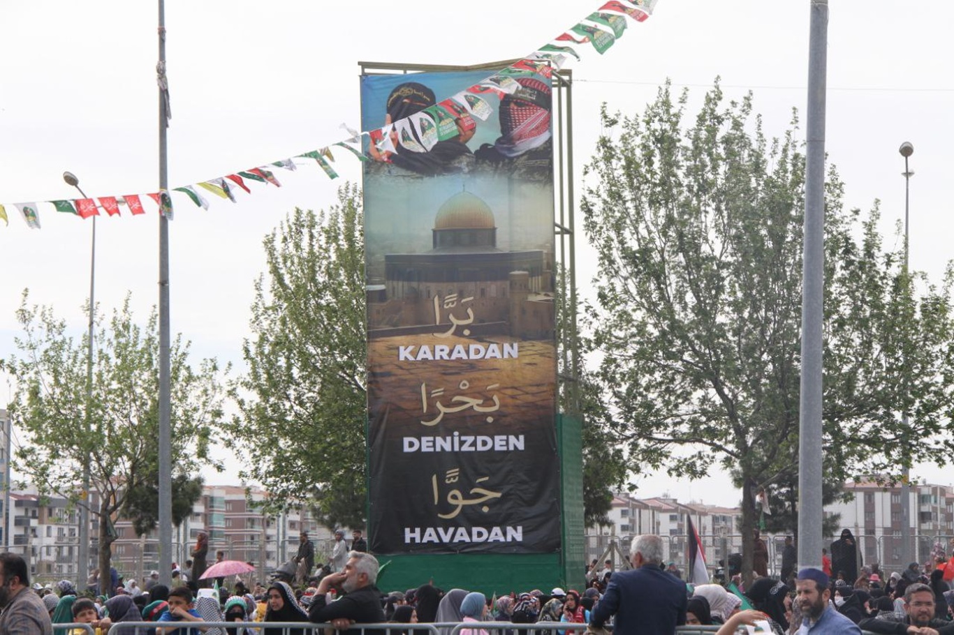 Diyarbakır’daki büyük Mevlid-i Nebi etkinliği, İslam alemine ve batıya önemli mesajlarla son buldu