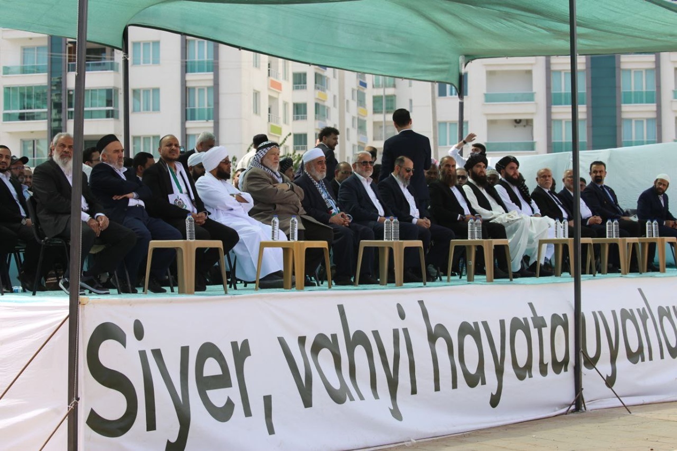 Diyarbakır’daki büyük Mevlid-i Nebi etkinliği, İslam alemine ve batıya önemli mesajlarla son buldu