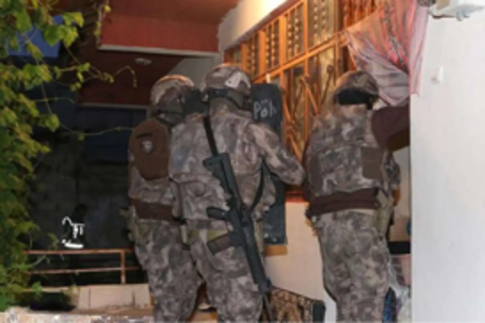 Security forces detain 13 ISIS-linked suspects in Izmir