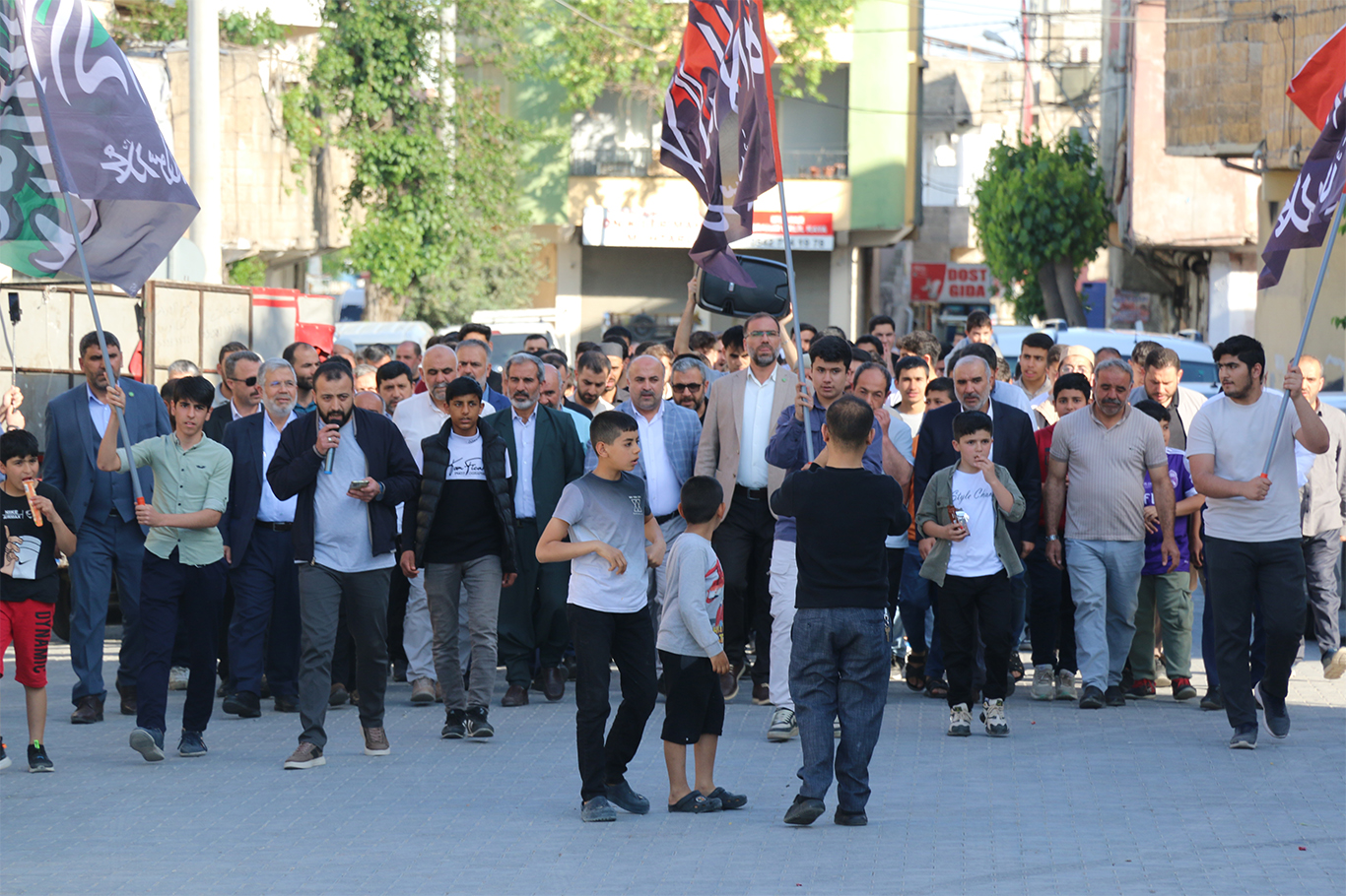 Şehit Hasan Saklanan mezarı başında dualarla anıldı