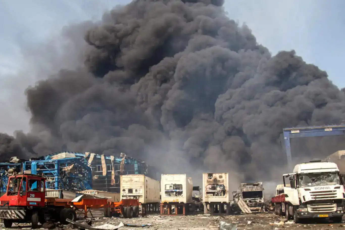 ژمارەی کوژراوەکانی تەقینەوەکەی ئێران گەشتە ٤٦ کەس