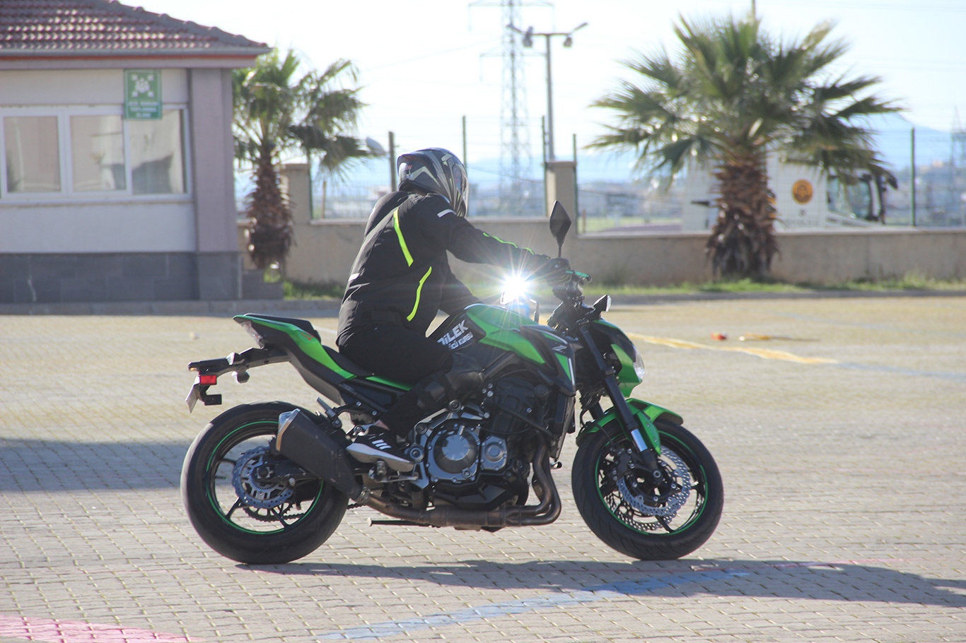 Uzmanlardan güvenli motosiklet sürüşü için çağrı