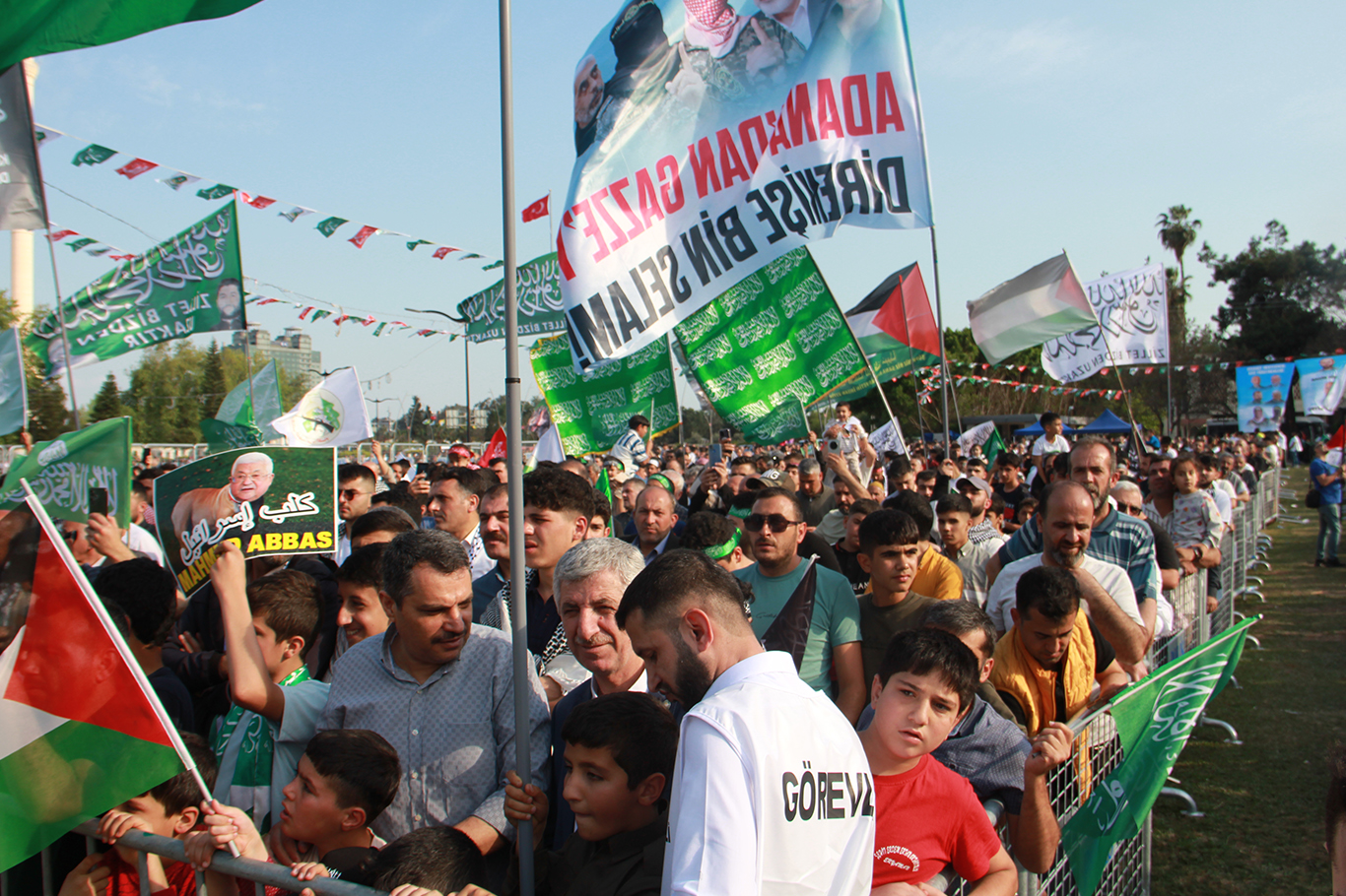Adana’dan net mesaj: Karnaval yerine Mevlid-i Nebi