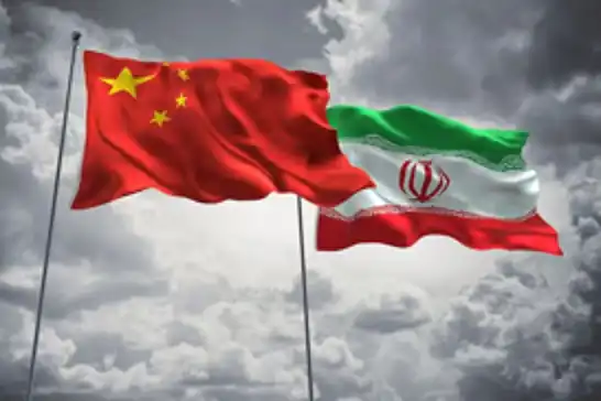 ئەمریکای داگیرکەر سزای نوێ بە سەر ئێران و چین دەسپێنێت